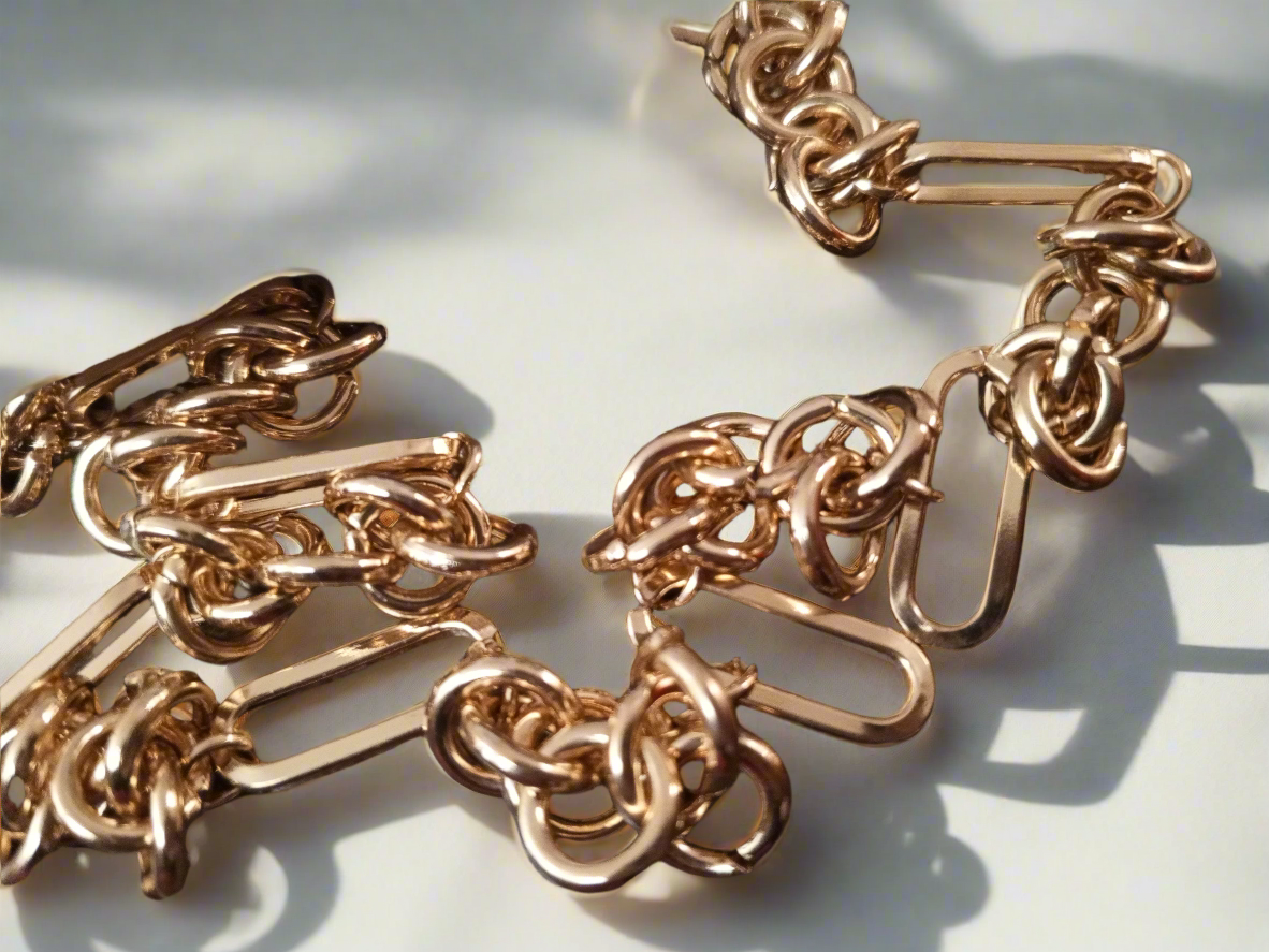 Khaadi Chain